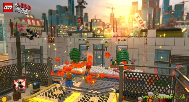 LEGO Movie Videogame + Blu-Ray Film + Lego Figúrka (PS4)