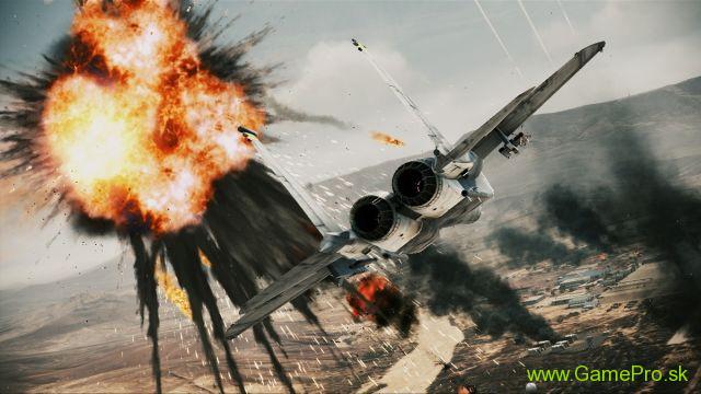 Ace Combat 7 - Skies Unknown VR (PS4)