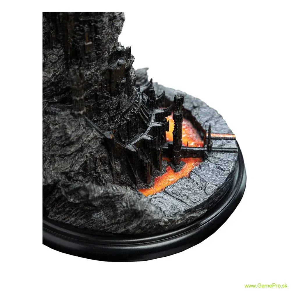 Lord of the Rings socha Barad-dur 19 cm