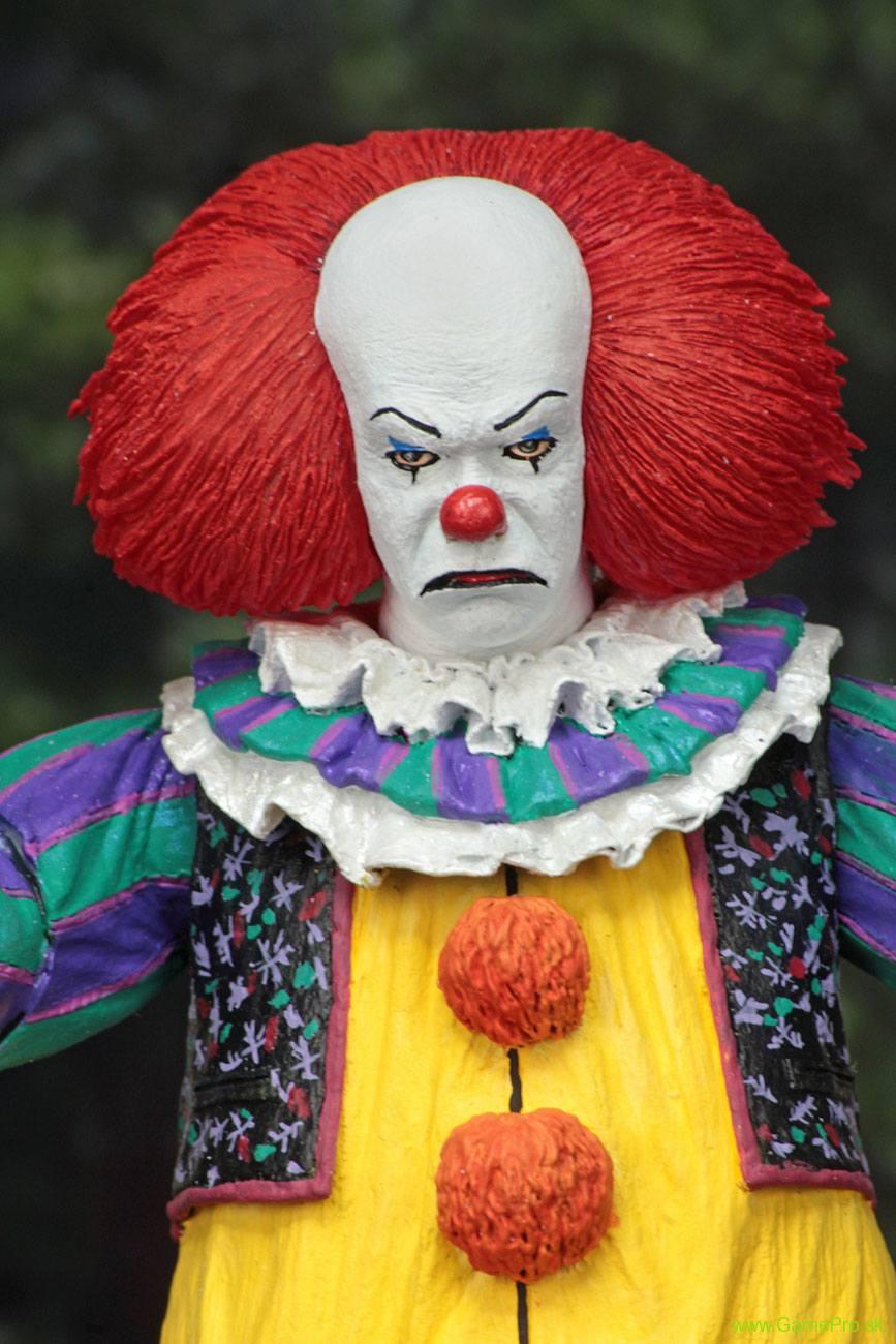 Stephen Kings It 1990 akčná figúrka Ultimate Pennywise 18 cm