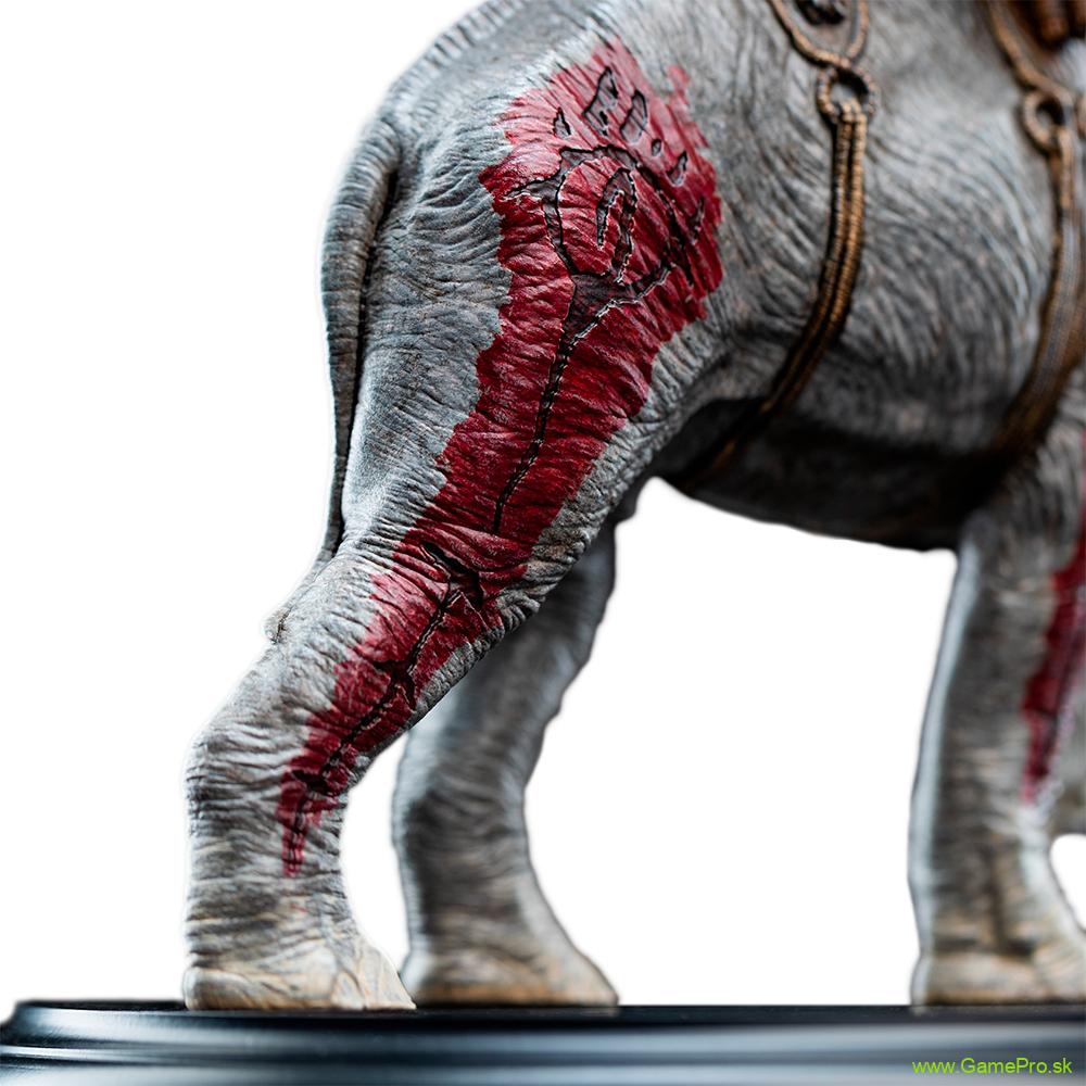 Lord of the Rings Mini socha Mumak in Battle 17 cm